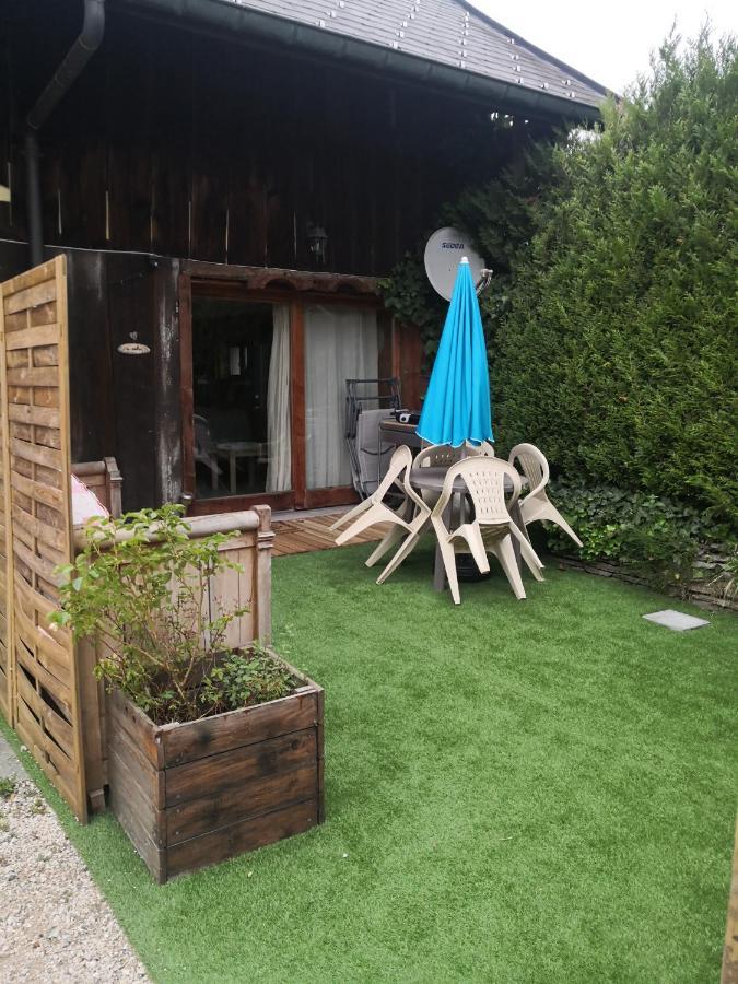 L'Oree Des Bornes-Appartement Avec Piscine Evires Exterior photo